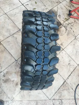 4 Llantas Suzuki Vitara + 3 neumáticos 205/70 R15