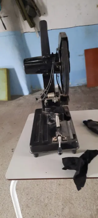 Ingletadora para cortar hierro