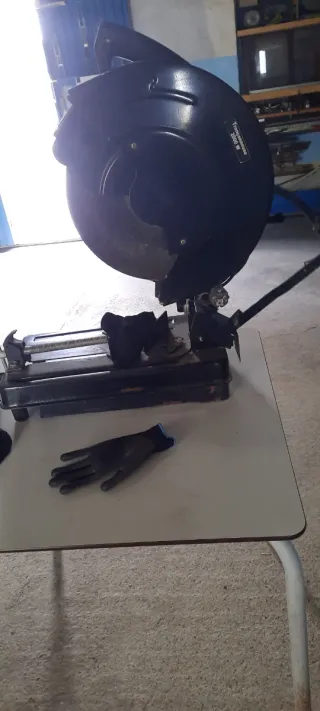 Ingletadora para cortar hierro