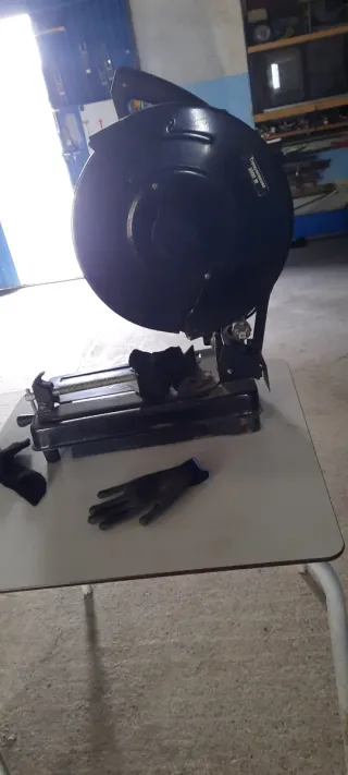 Ingletadora para cortar hierro