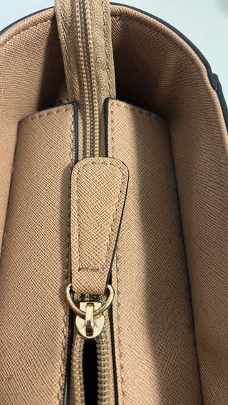 Bolso Guess Beige y Marrón