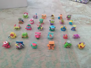 Lote Figuras y coches Superthings