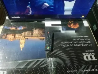 TD Systems TV 32 con Mando Original