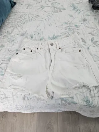 Shorts vaqueros y una falda