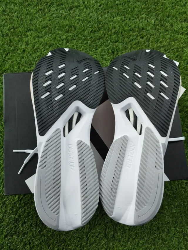Adidas Adizero Boston 12 M Talla 43.5 Nuevas
