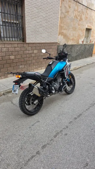 CF Moto 450 MT