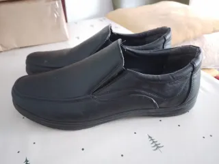 Zapatos negros talla 44