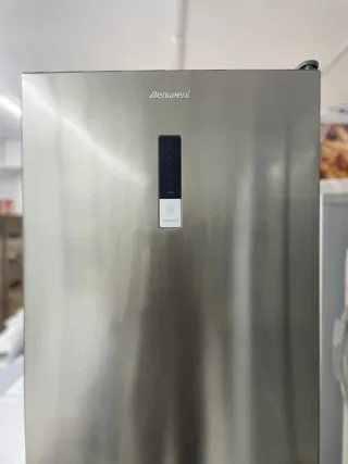 Nevera Benavent Combi