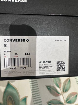 Converse All Stars Negras Talla 39  Con plataforma