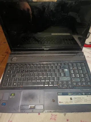 Varios portátiles para piezas