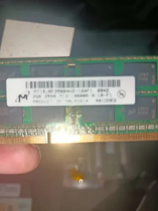 Varios portátiles para piezas