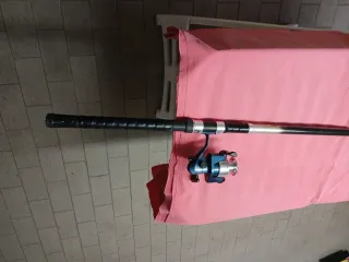 Canna da pesca con mulinello