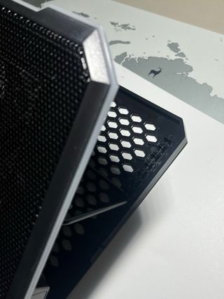 KLIM V14 Base Refrigeradora Portátil Gaming