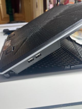 KLIM V14 Base Refrigeradora Portátil Gaming