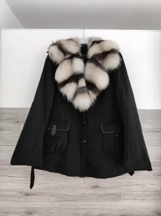 Cappotto nero Carla Buti con pelliccia