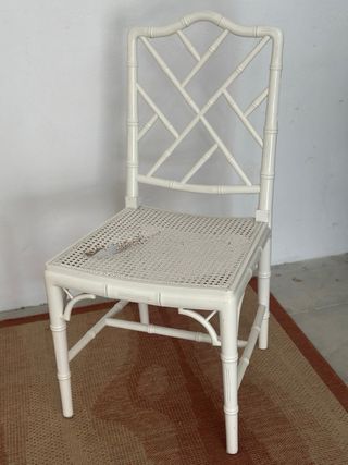 Dos Sillas Chippendale Blancas