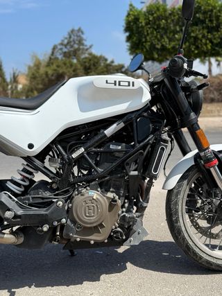 Husqvarna Vitpilen 401