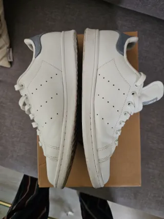Adidas Originals Stan Smith Talla 43 1/3 Blancas
