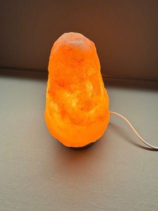 Lampada di sale arancione