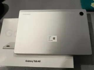 Samsung Galaxy Tab A8 10.5 plata
