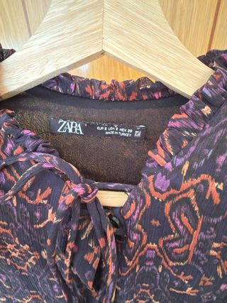 Vestido corto estampado Zara Talla S