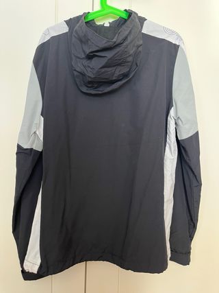 Cortavientos/Chubasquero Geographical Norway