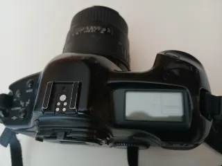 Cámara Canon EOS-1 Negra