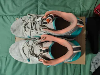 Zapatillas Baloncesto Adidas Talla 15 US ó 50 2/3