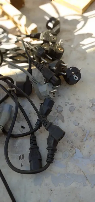 Cavo di alimentazione per TV e PC