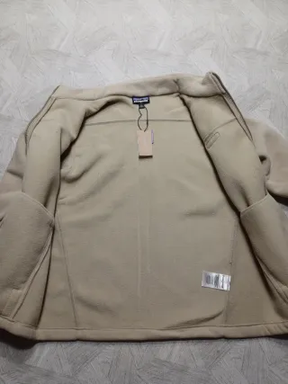 Patagonia pile zip hoodie beige M