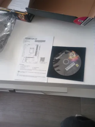 Gigabyte H310M S2H 2.0 Placa Base