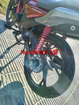Honda CB125F Roja. !!!Solo 734 KL.))