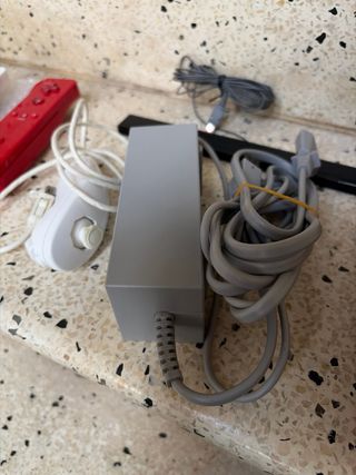 Nintendo Wii Mini Negra y Roja