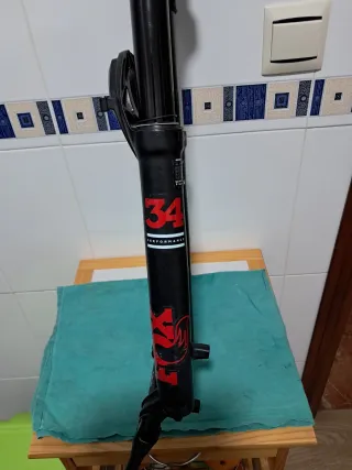 Horquilla Fox 34 - 27,5 recorrido 140 mm