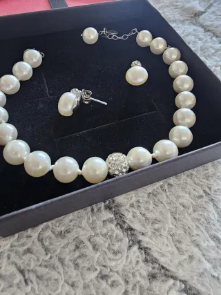 Conjunto de bisutería perlas y strass