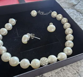 Conjunto de bisutería perlas y strass