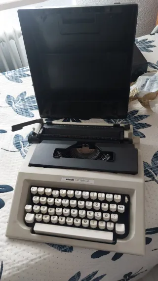Olivetti Lettera 40 Máquina de Escribir