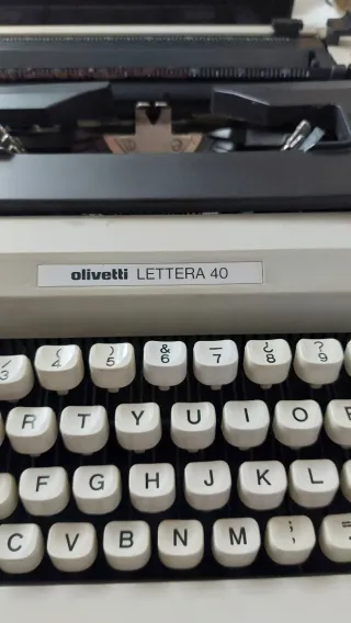 Olivetti Lettera 40 Máquina de Escribir