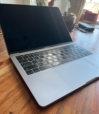 MacBook Pro 13 2017 Intel Core i5 Plata, 128gb