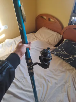 Caña de pescar Surfcasting 4.20m NUEVA