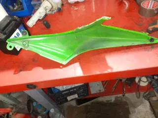 Carenado trasero derecho Kawasaki ninja 250R