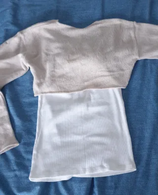 Camiseta Zara Beige y Blanca Talla XS,