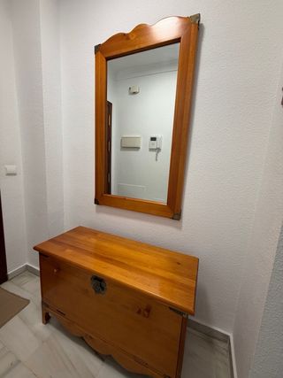 Conjunto rústico: zapatero y espejo