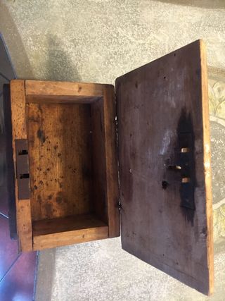 Portagioie/Portatitto Vintage in Legno