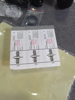 Máquina de Tatuaje Rotativa Negra y Dorada