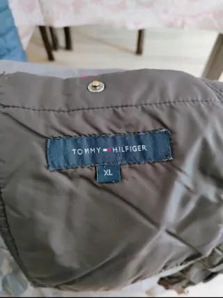 Abrigo Plumas Tommy Hilfiger Gris Talla XL