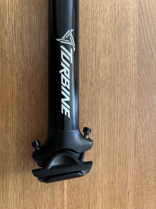 Tija RaceFace Turbine 30.9 x 400mm Negra