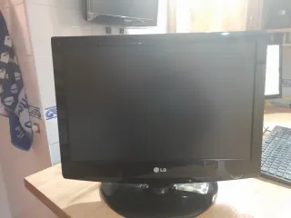 Monitor y TV LG 19 pulgadas