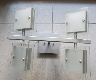 Lámpara de techo con 4 focos direccionables