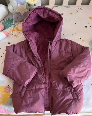 Plumas Benetton niña 5-6 años morado